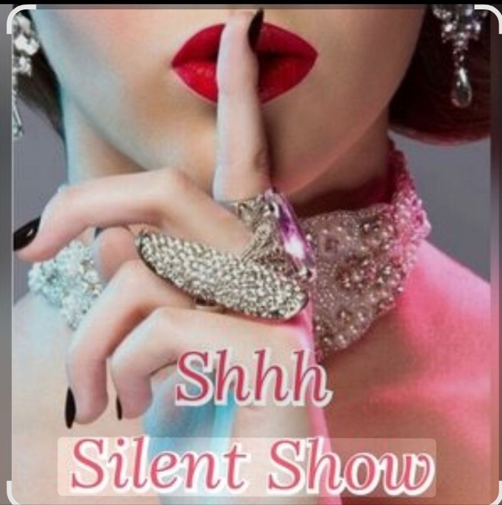 Silent But Live 💃 Like & Share This Listing To Know Im Live 🌸